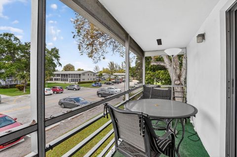 Tiny photo for 313 Durham Circle #I, Deerfield Beach, FL 33442 (MLS # B26016911)