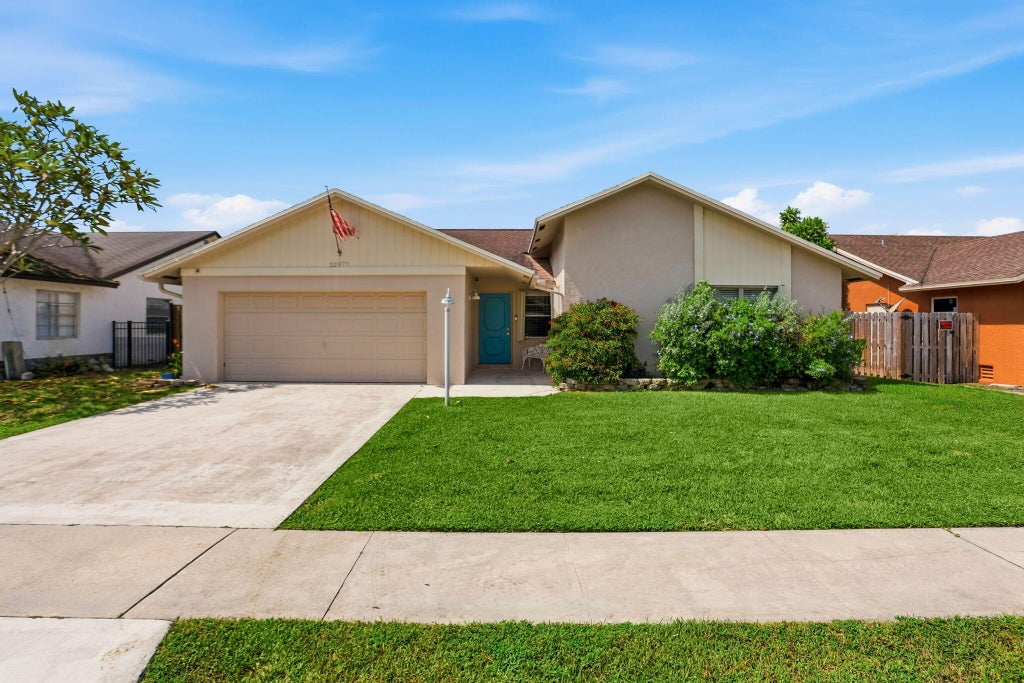 Photo of 22977 SW 56TH Avenue, Boca Raton, FL 33433 (MLS # B26087312)