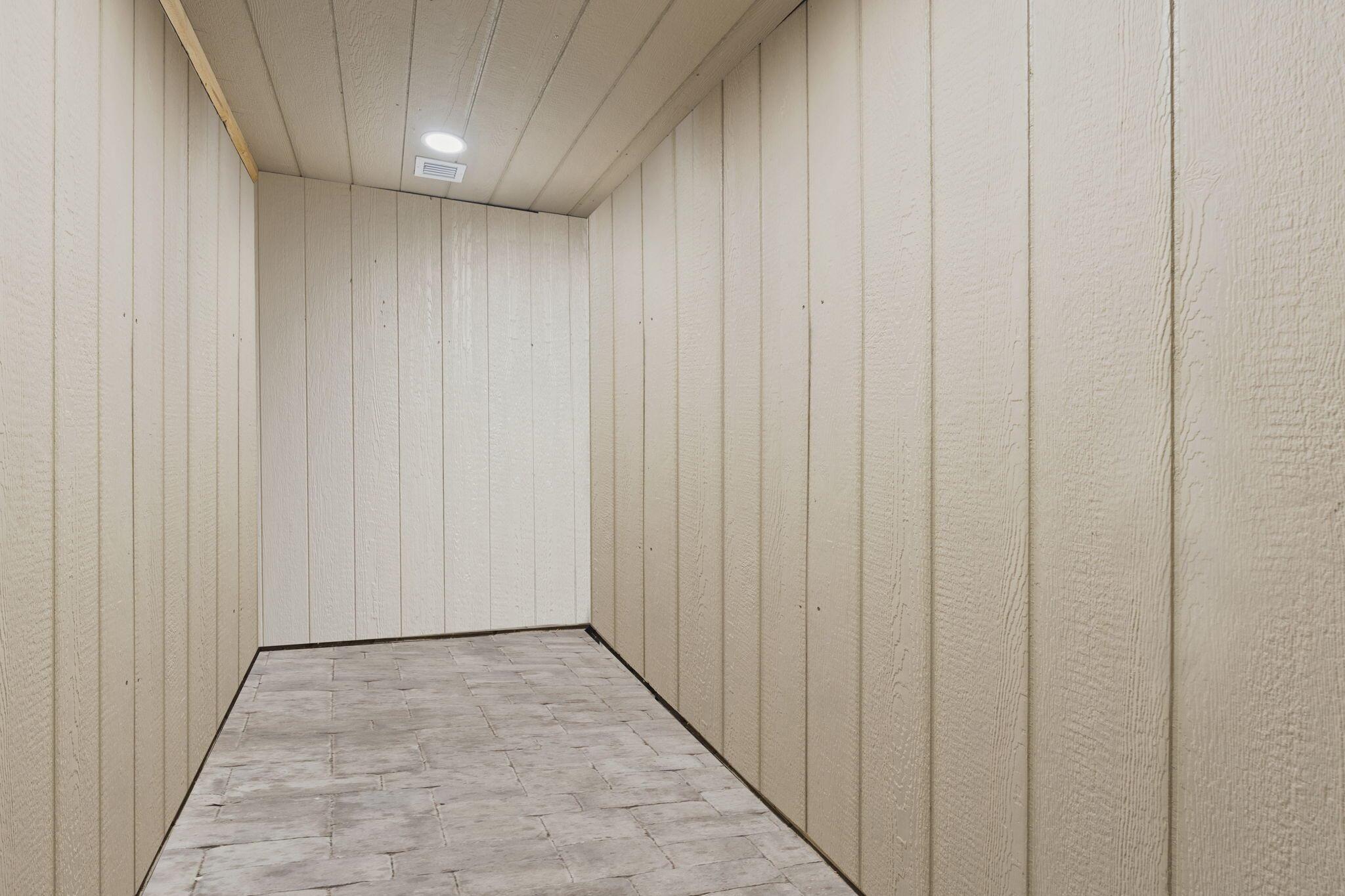 METES AND BOUNDS - Residential