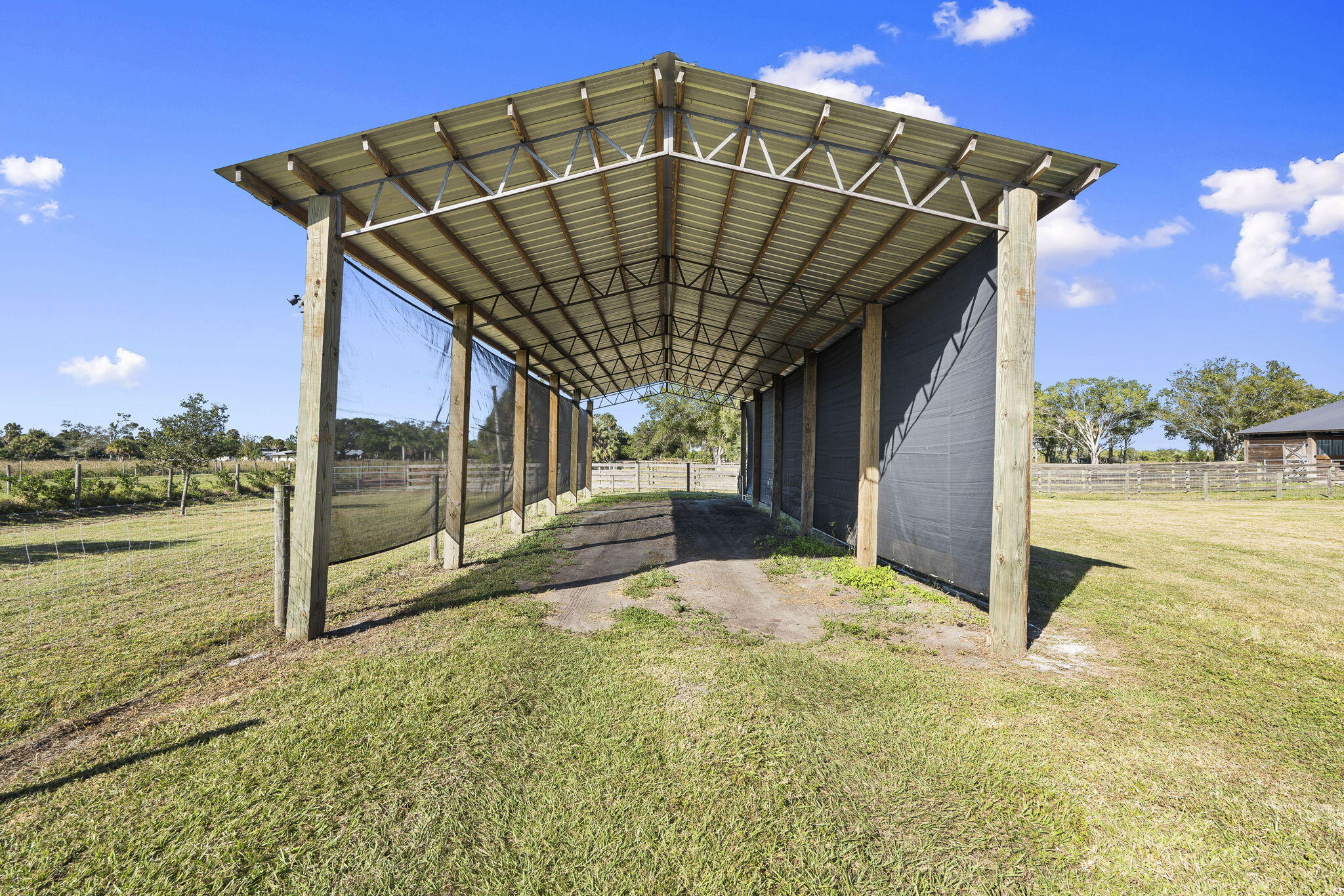 METES AND BOUNDS - Residential