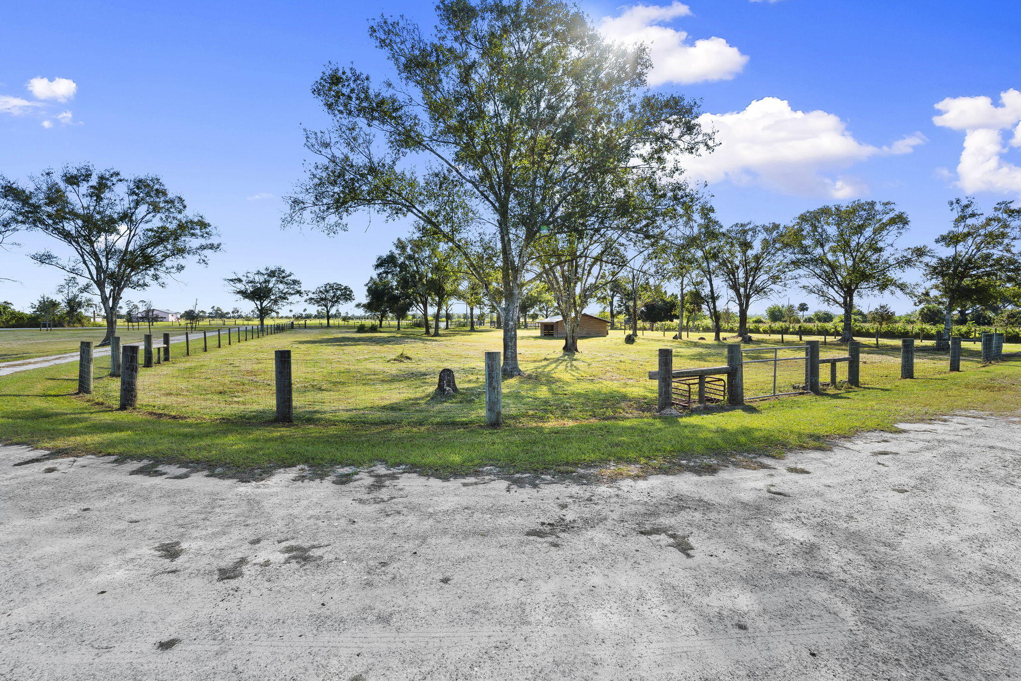 METES AND BOUNDS - Residential