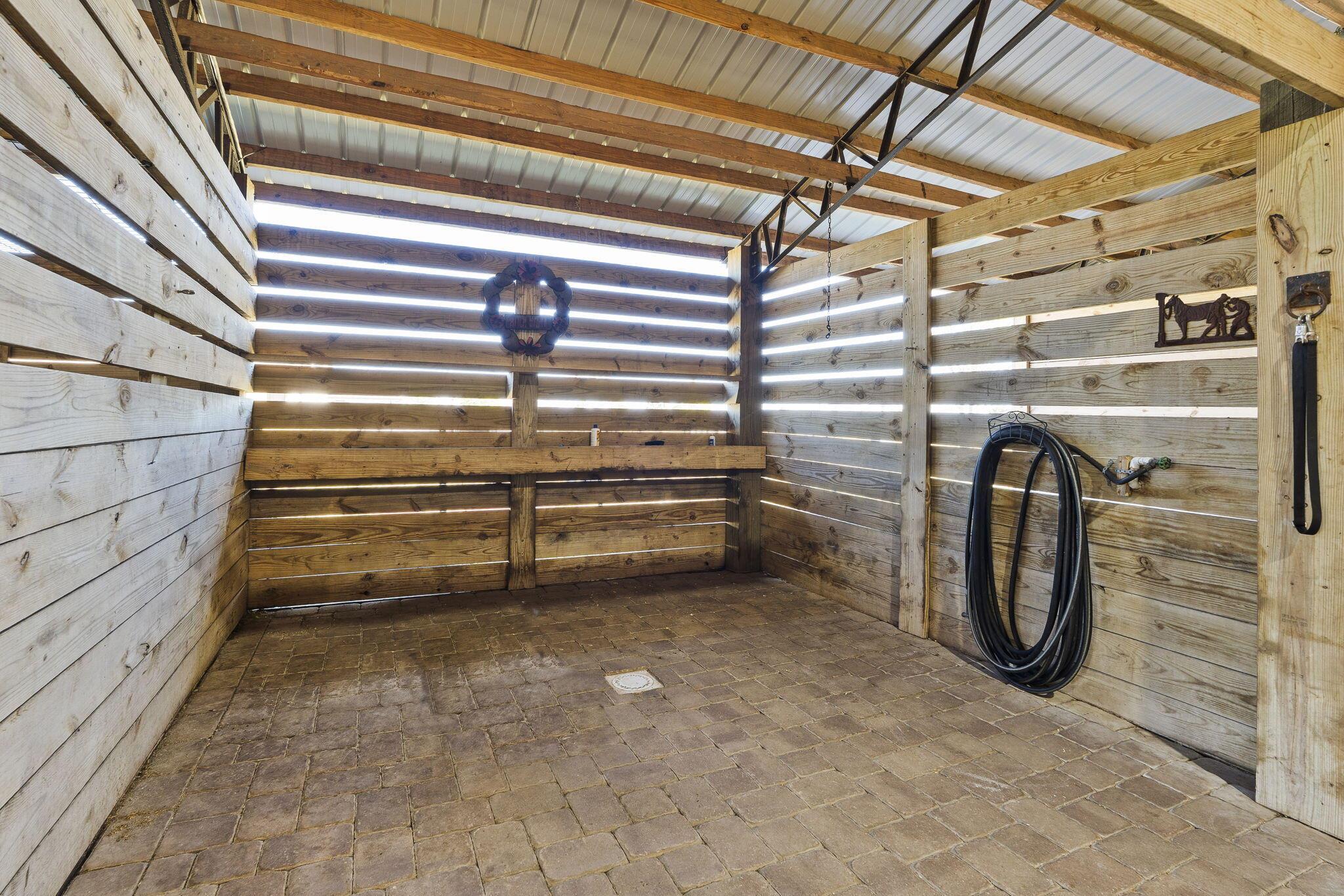 METES AND BOUNDS - Residential