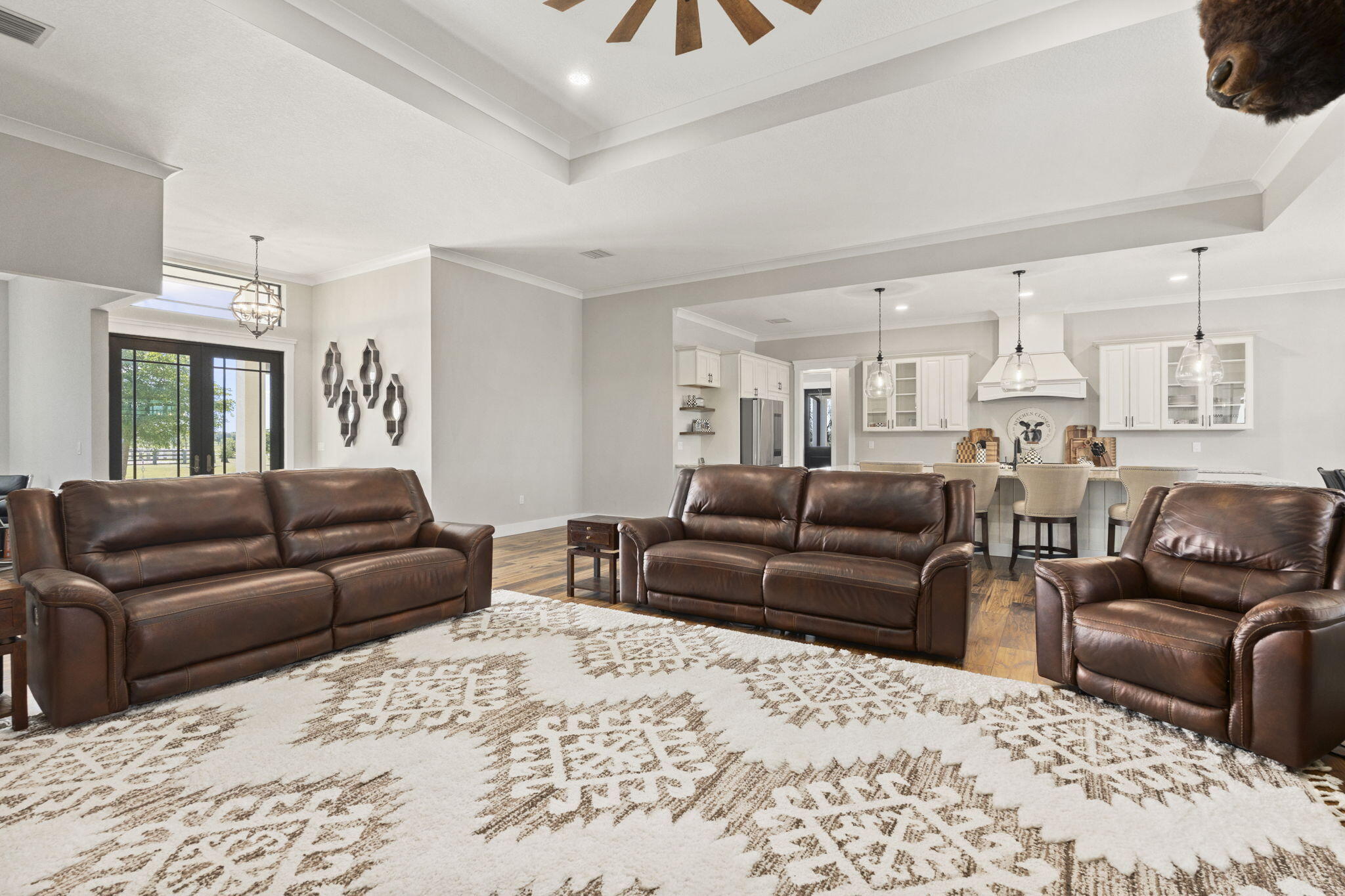 METES AND BOUNDS - Residential