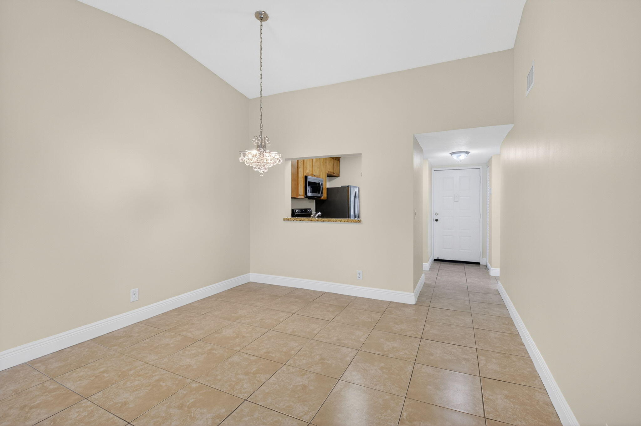 KENSINGTON WALK CONDO - Residential