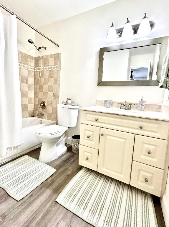 SOUTH SHORE NO 3 OF WELLINGTON - Residential Lease