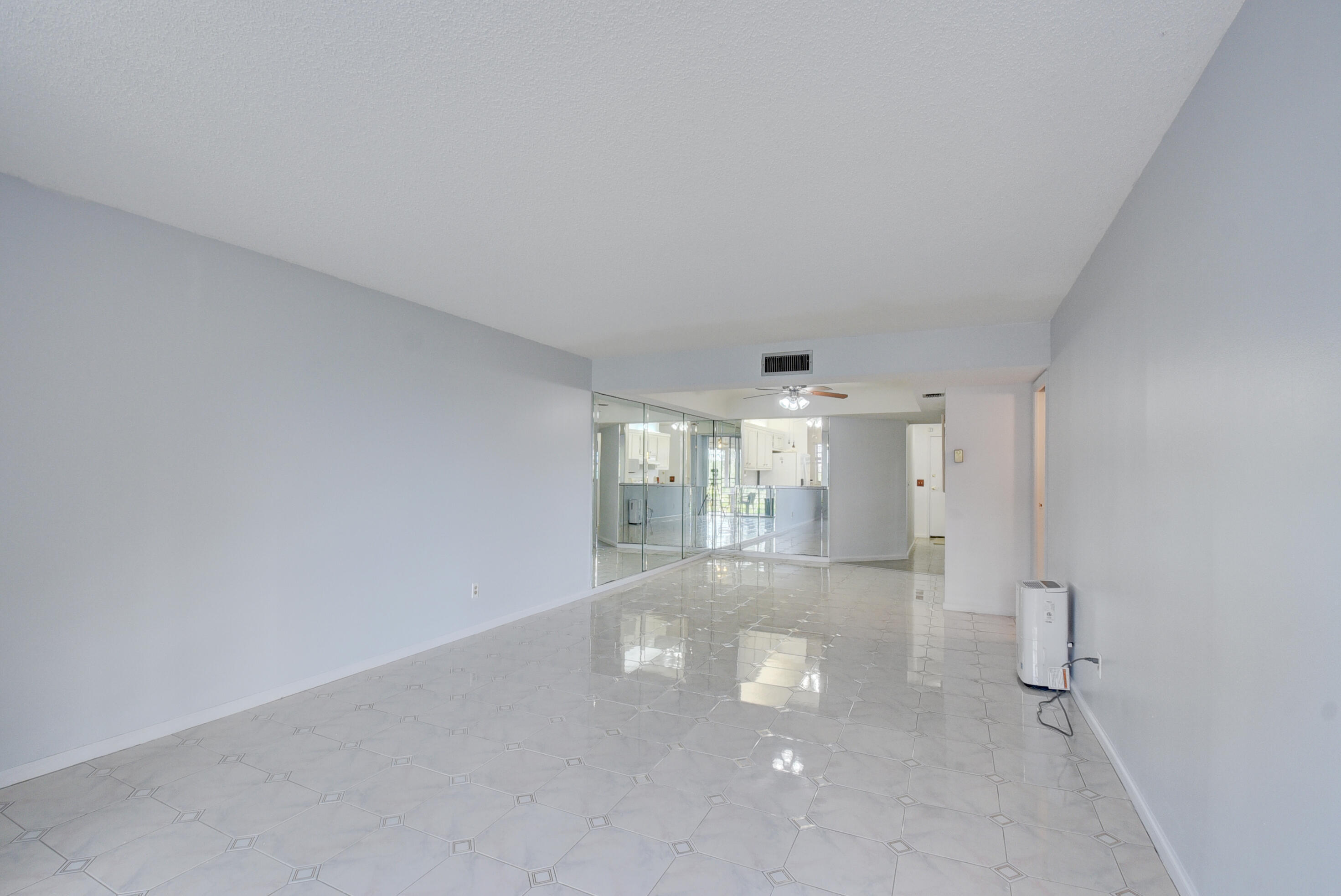 BARWOOD CONDO - Residential