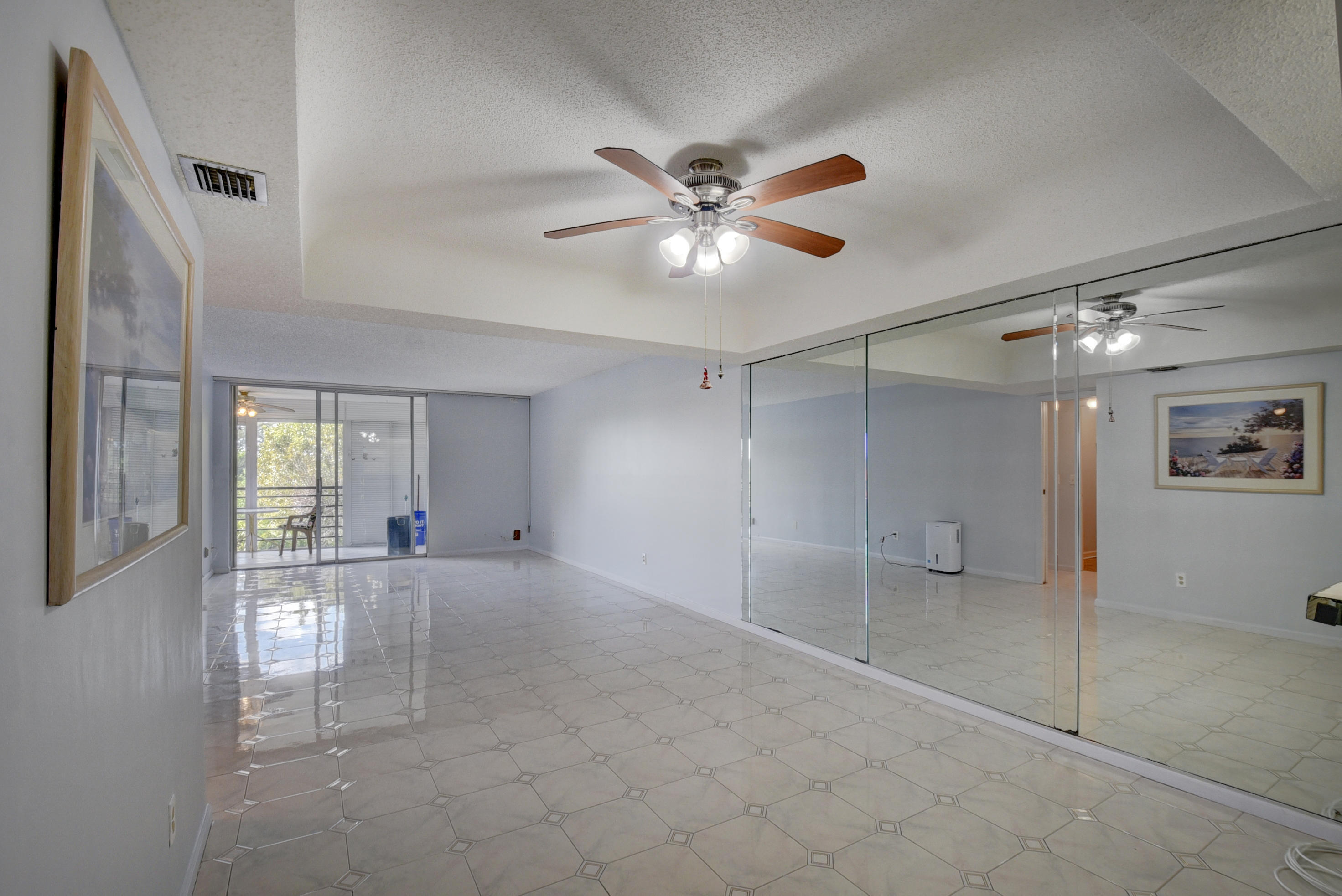 BARWOOD CONDO - Residential