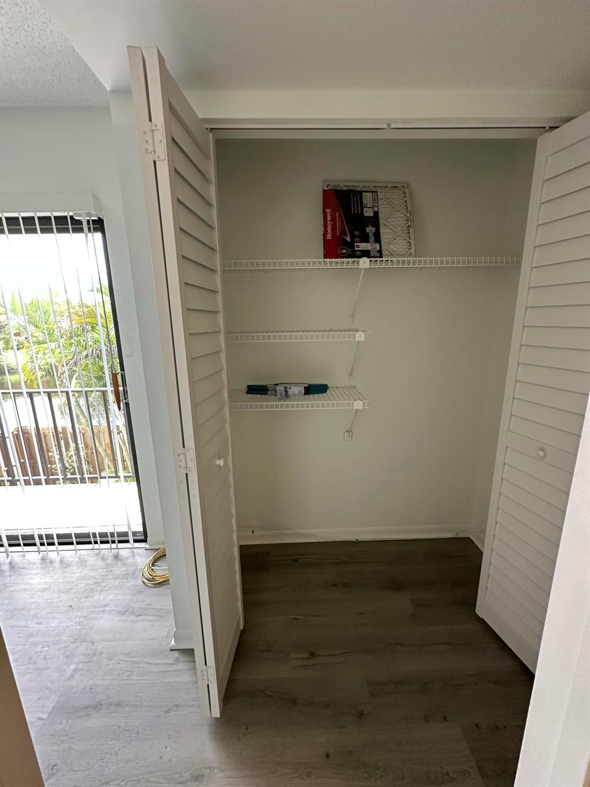 SPANISH WELLS CONDO II - Residential Lease