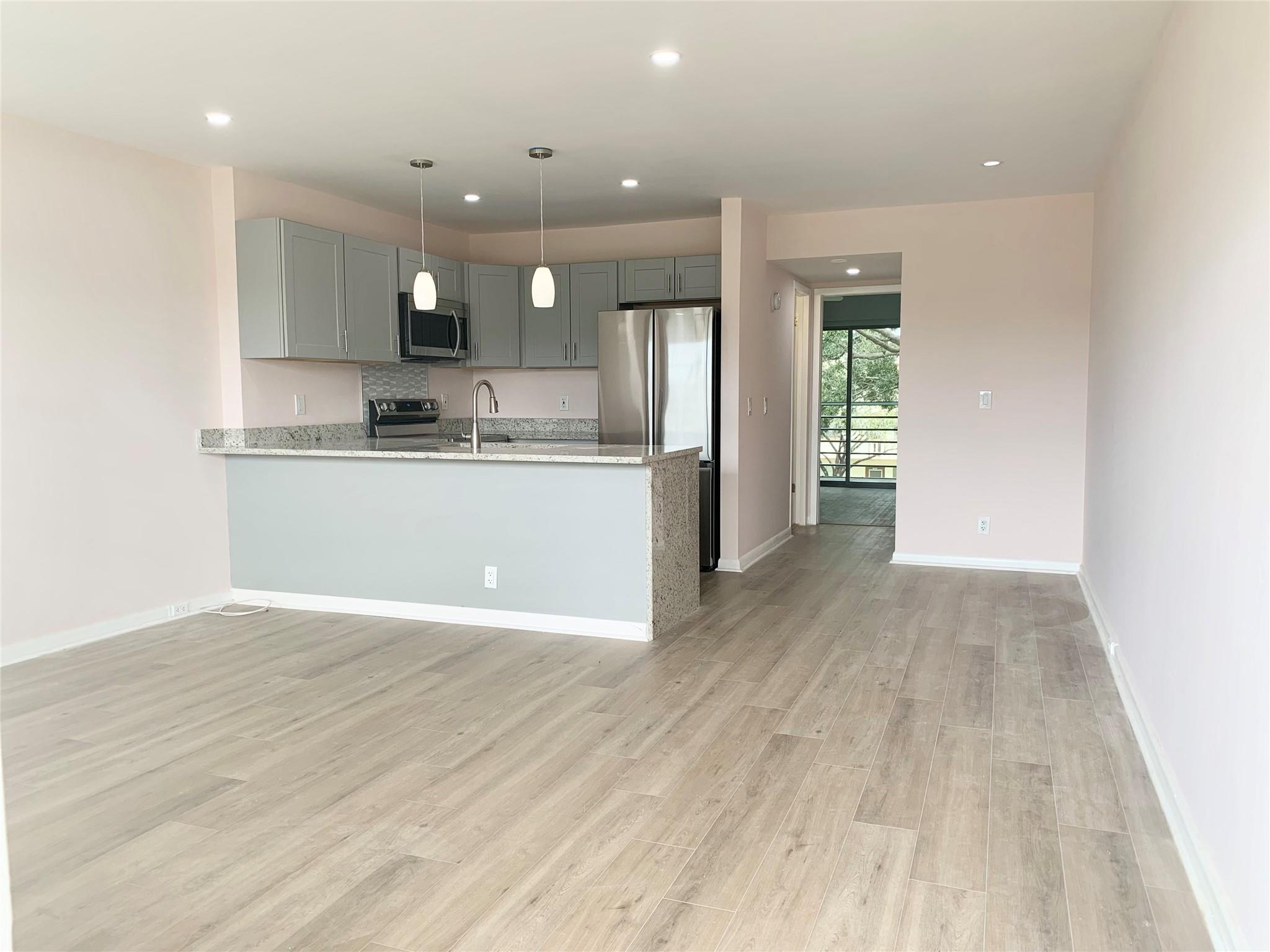 Mansfield/Century Village - Residential Lease