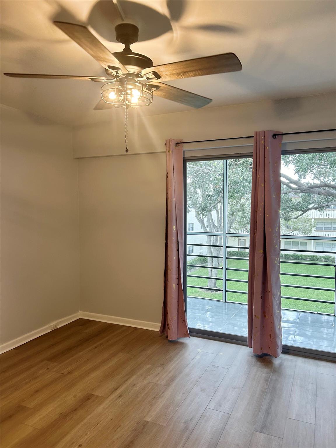 Mansfield/Century Village - Residential Lease