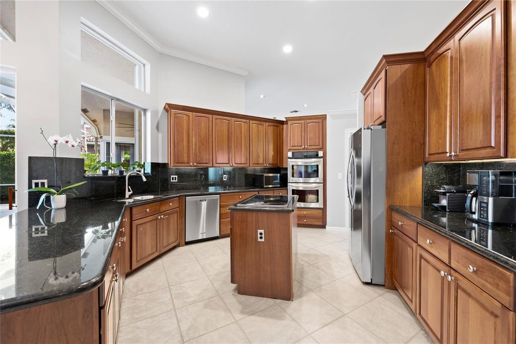 Photo of 6512 NW 99th Avenue, Parkland, FL 33076 (MLS # F10552767)