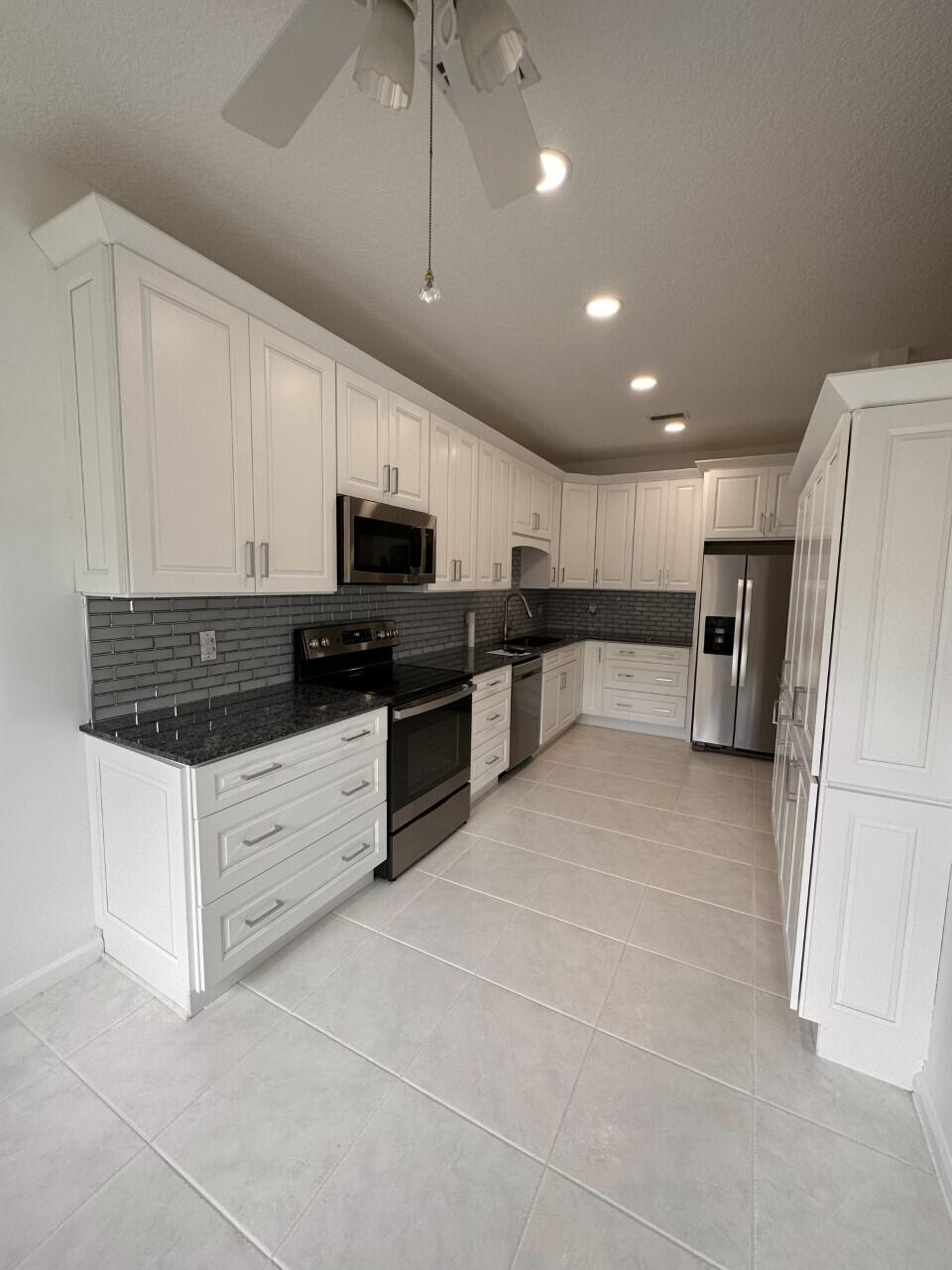 Photo of 6758 Via Regina, Boca Raton, FL 33433 (MLS # R10986608)