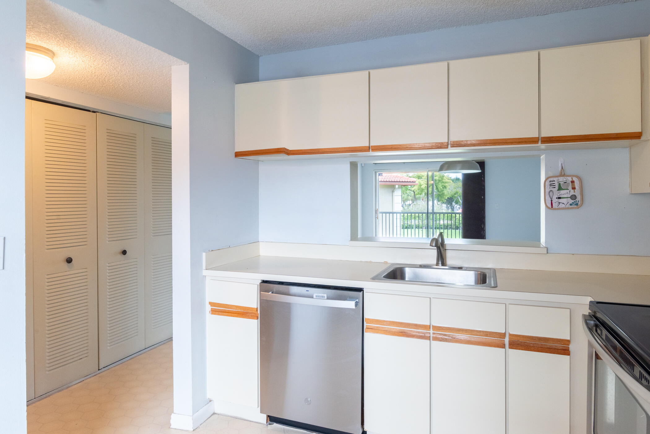 GOLFSIDE II CONDO - Residential