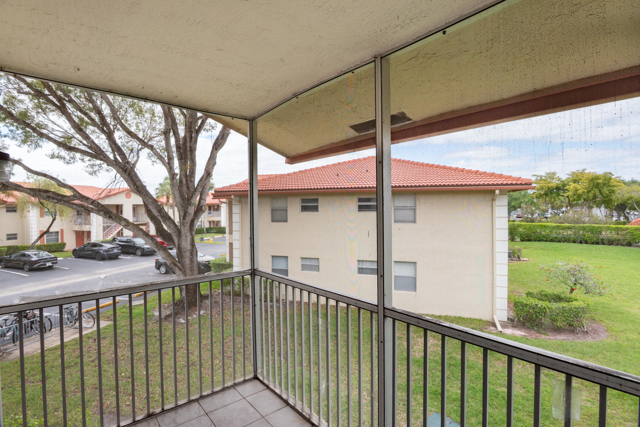 GOLFSIDE II CONDO - Residential