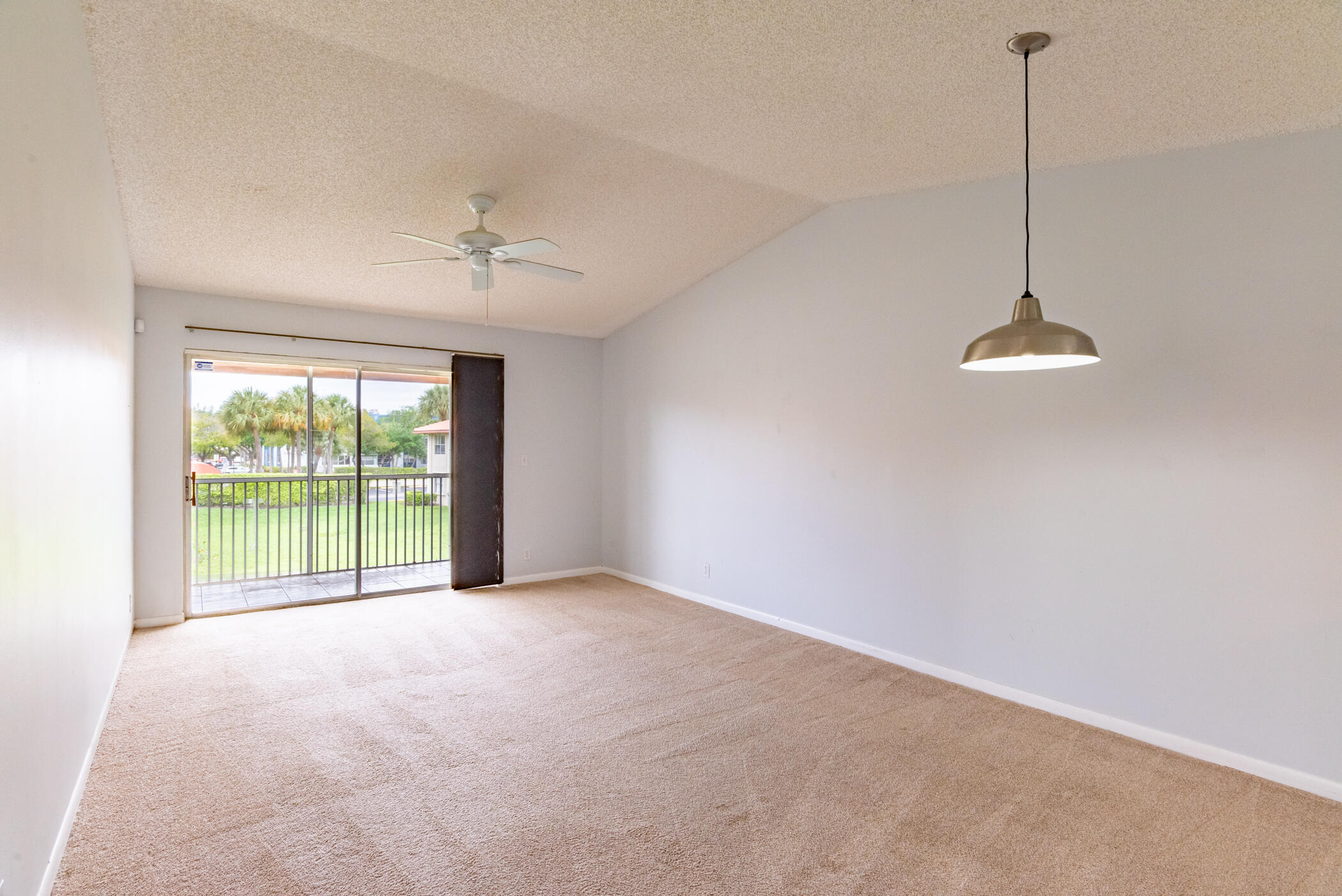 GOLFSIDE II CONDO - Residential
