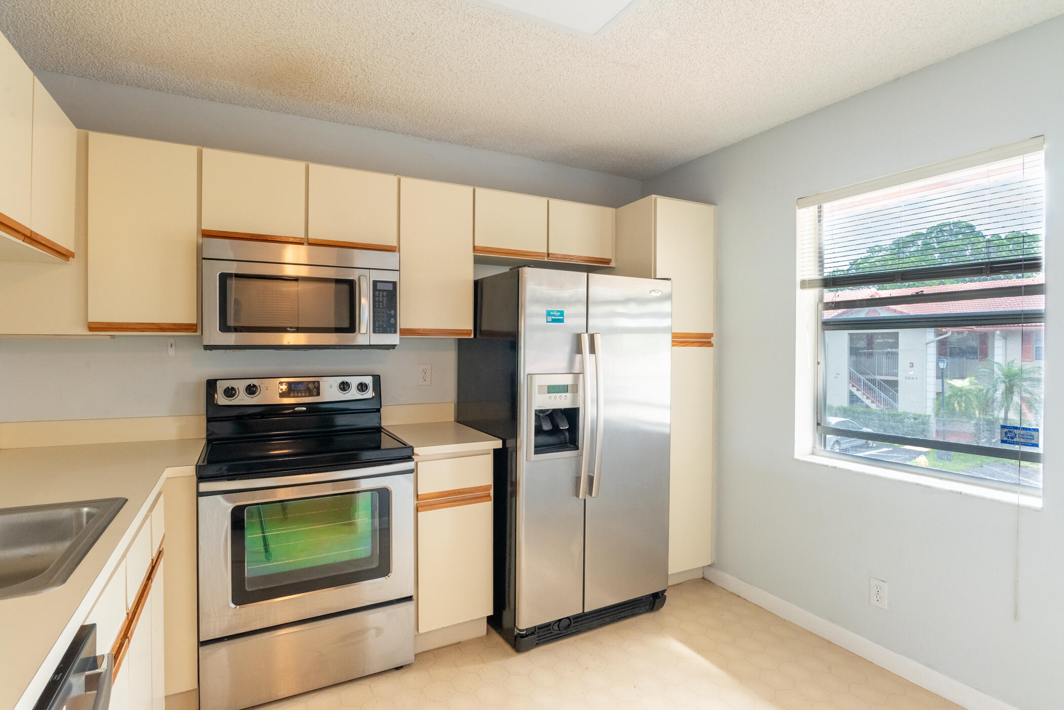 GOLFSIDE II CONDO - Residential