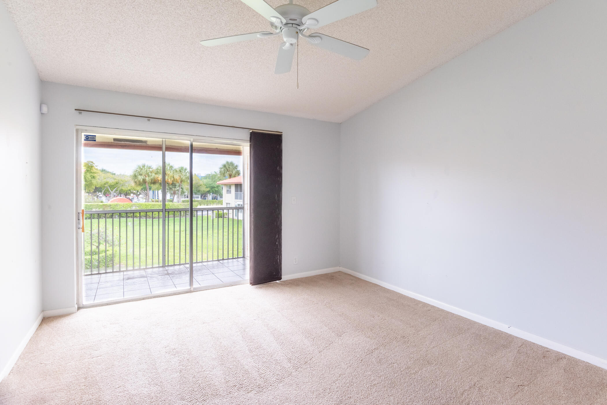 GOLFSIDE II CONDO - Residential
