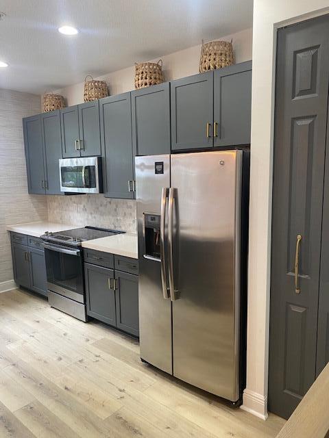 229 N Latitude Circle