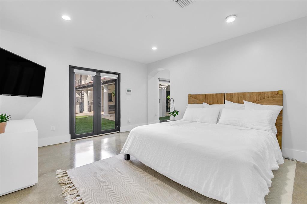 SOUTHEND - Residential