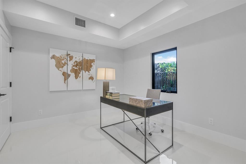 SOUTHEND - Residential