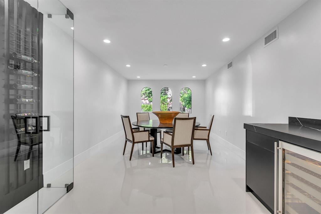 SOUTHEND - Residential