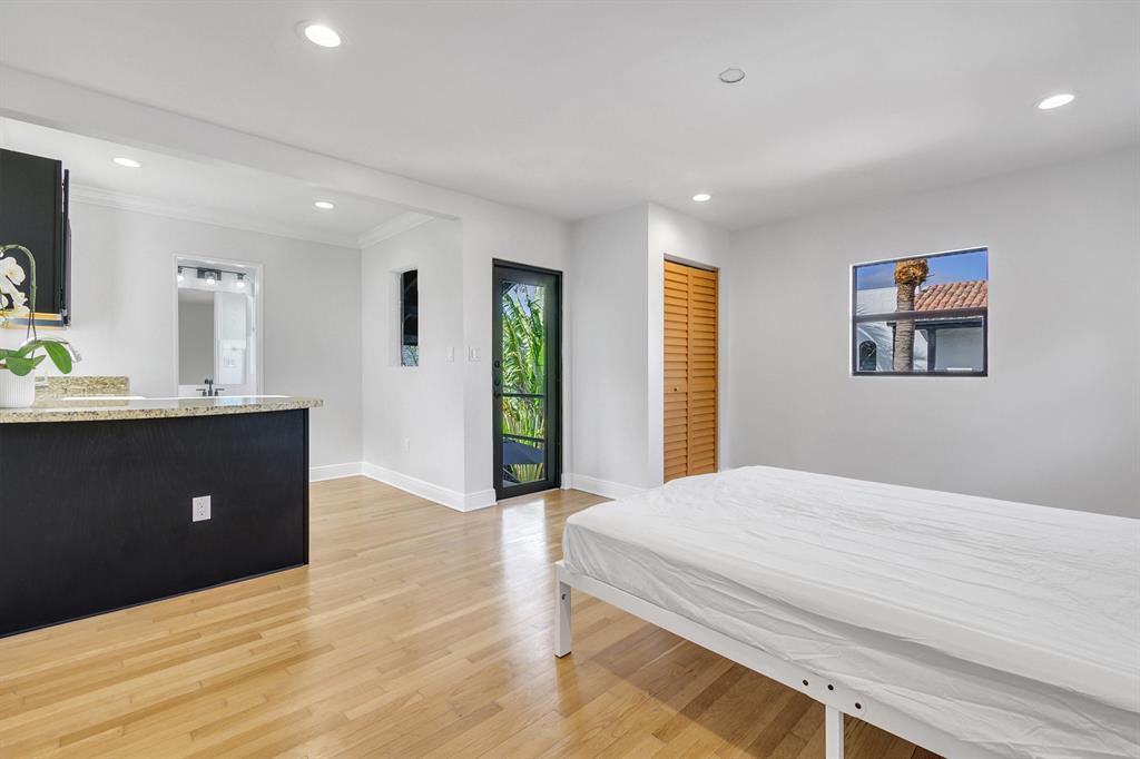 SOUTHEND - Residential