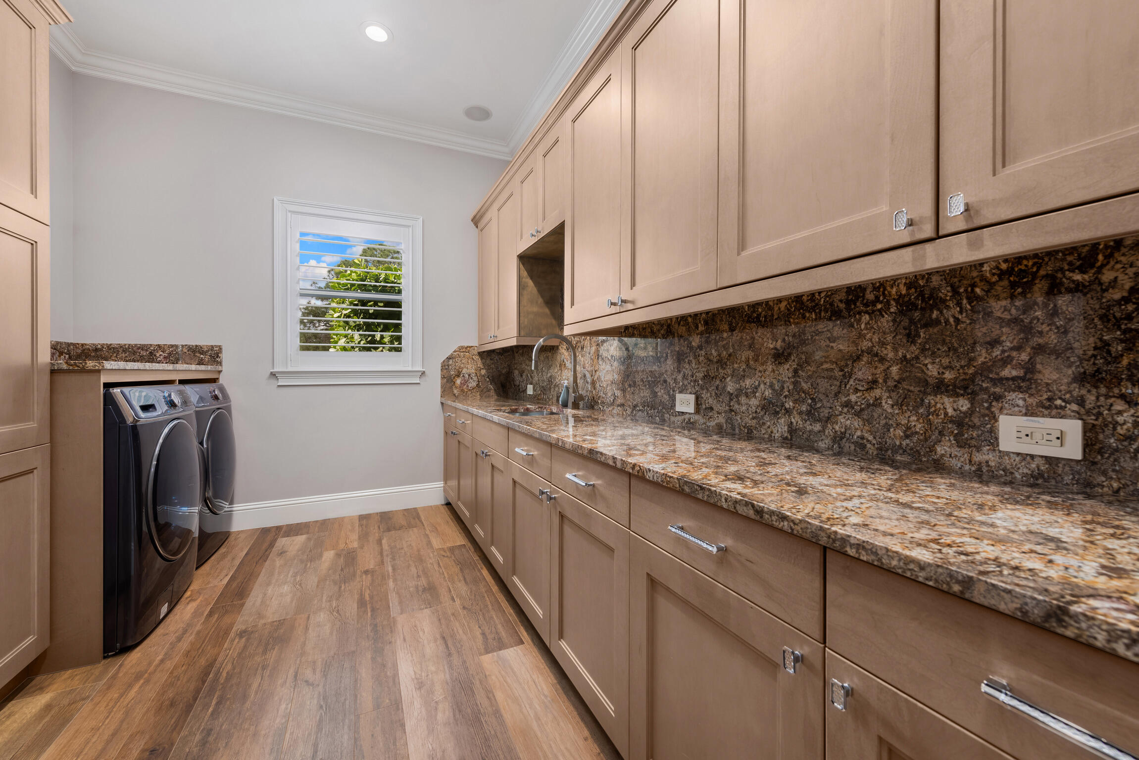 HOMELAND - Residential