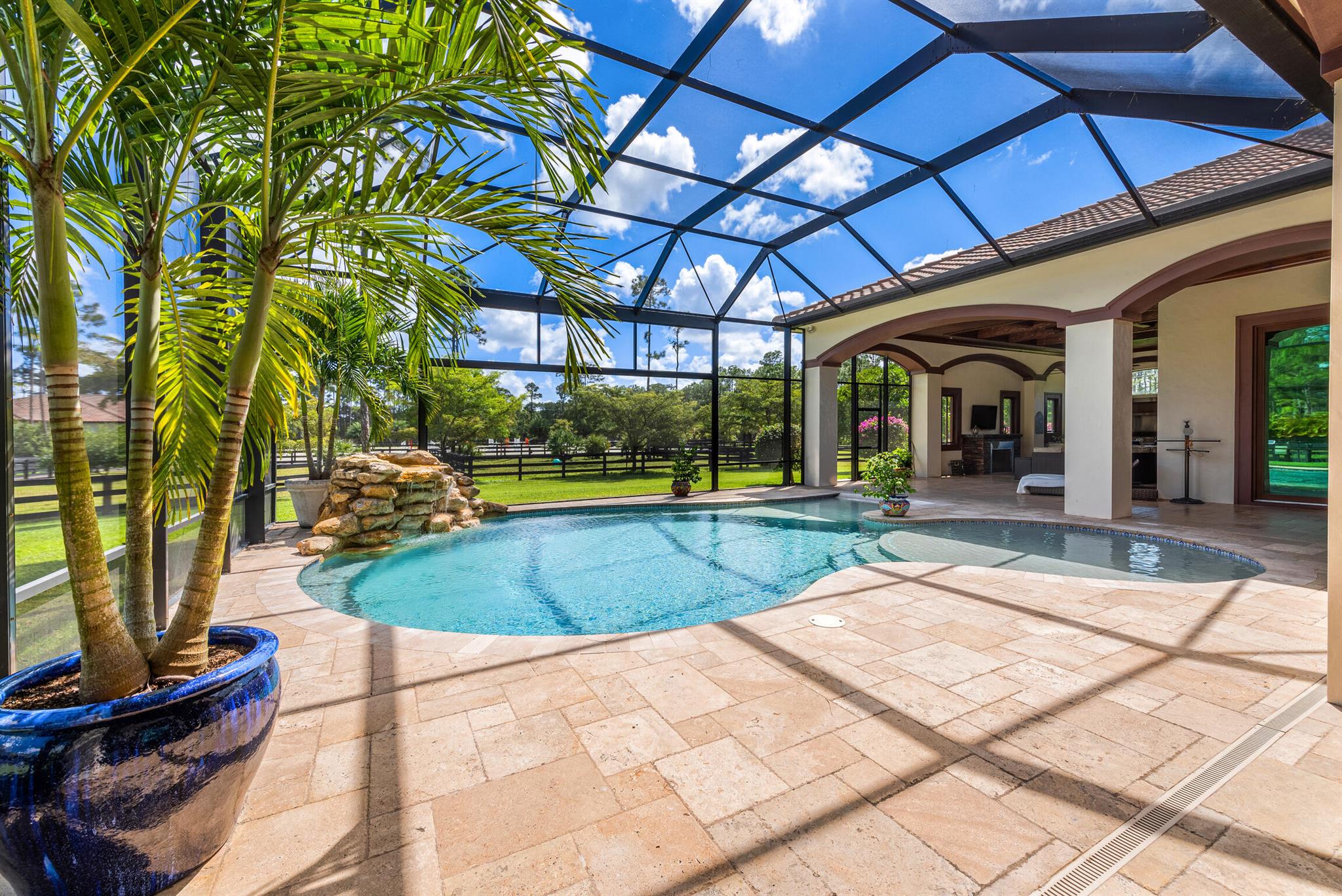 HOMELAND - Residential