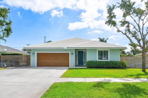 A home in Lake Worth Beach