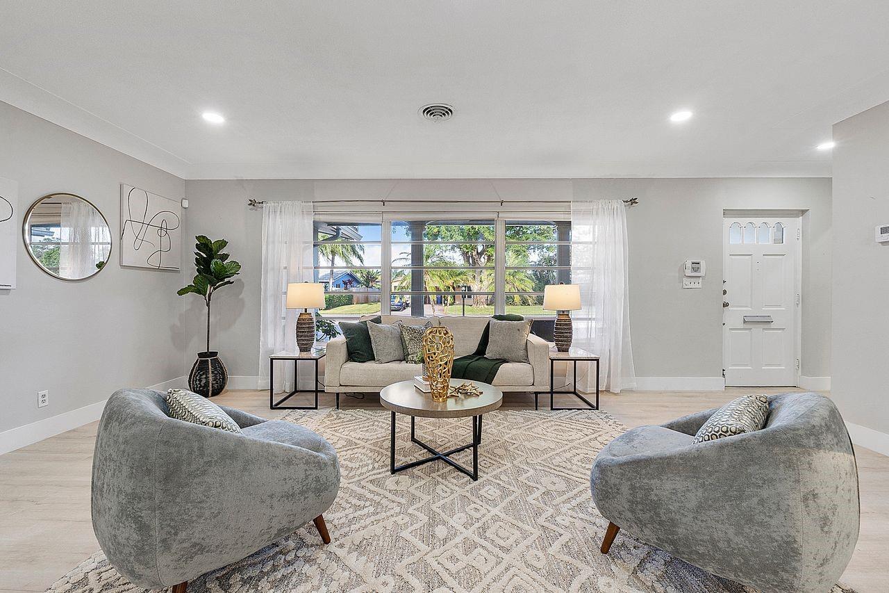 CORAL RIDGE ISLES - Residential