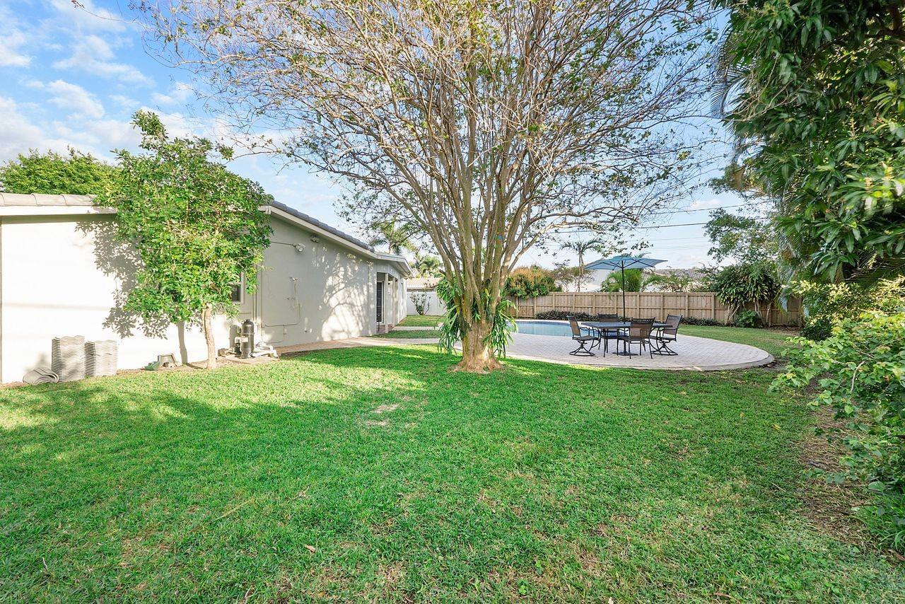 CORAL RIDGE ISLES - Residential