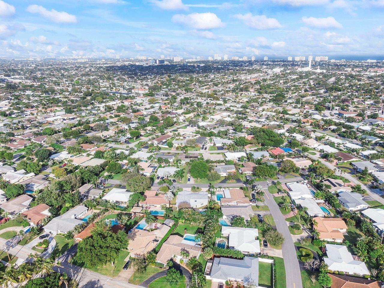 CORAL RIDGE ISLES - Residential