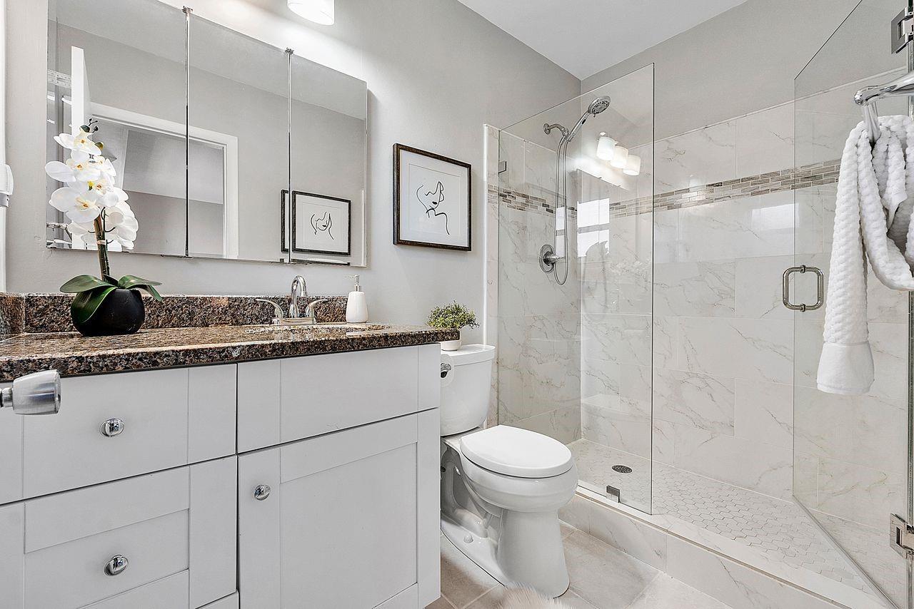 CORAL RIDGE ISLES - Residential