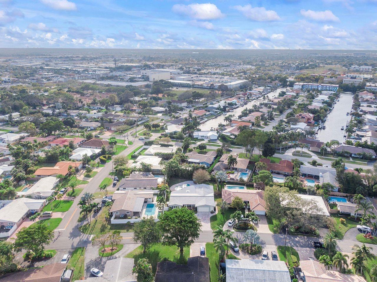 CORAL RIDGE ISLES - Residential
