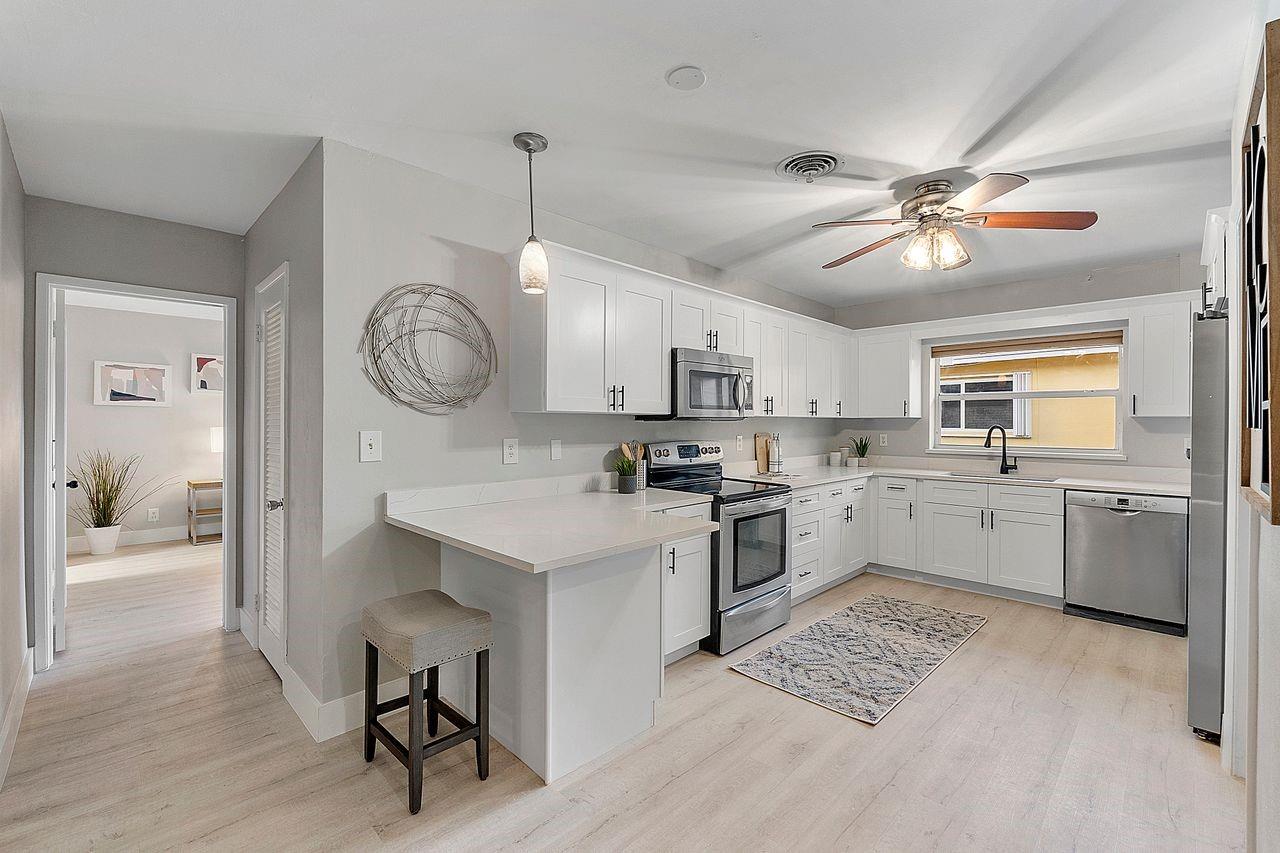 CORAL RIDGE ISLES - Residential