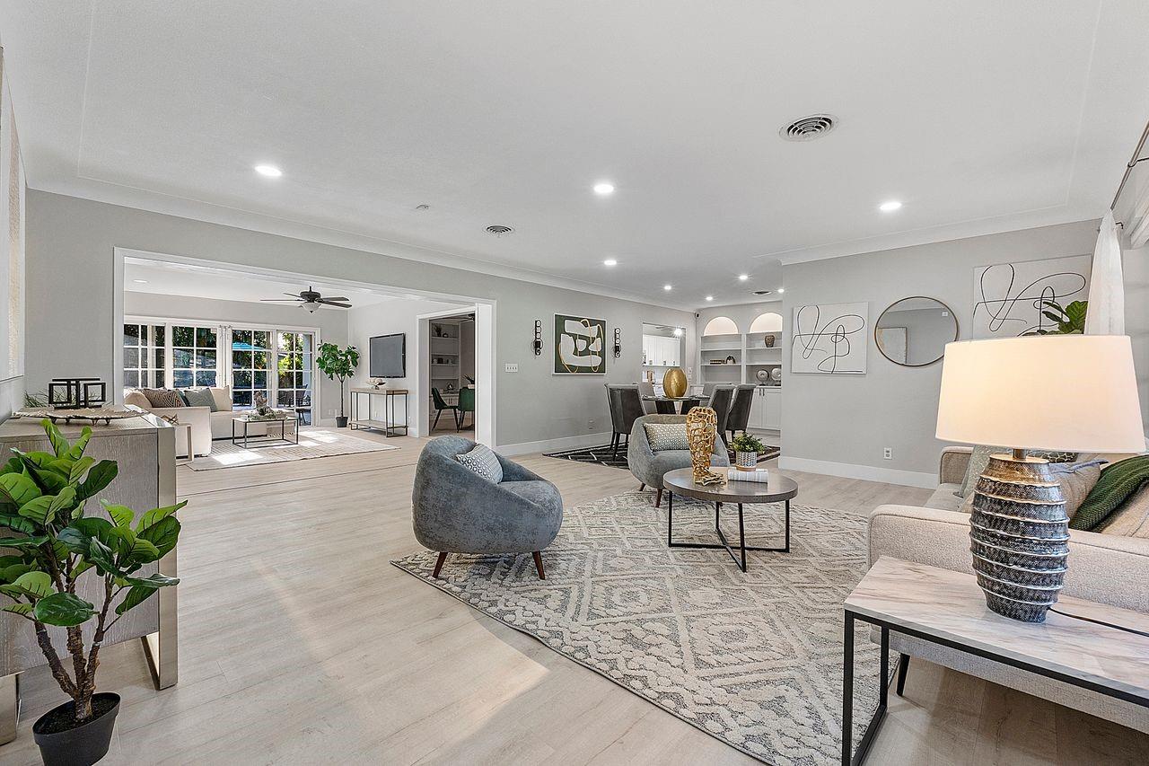 CORAL RIDGE ISLES - Residential