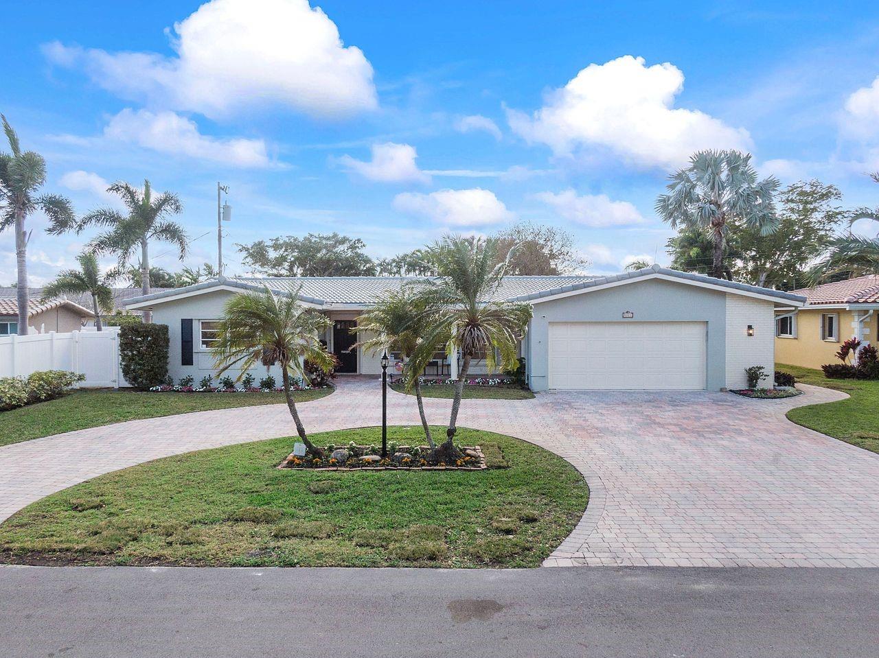 CORAL RIDGE ISLES - Residential