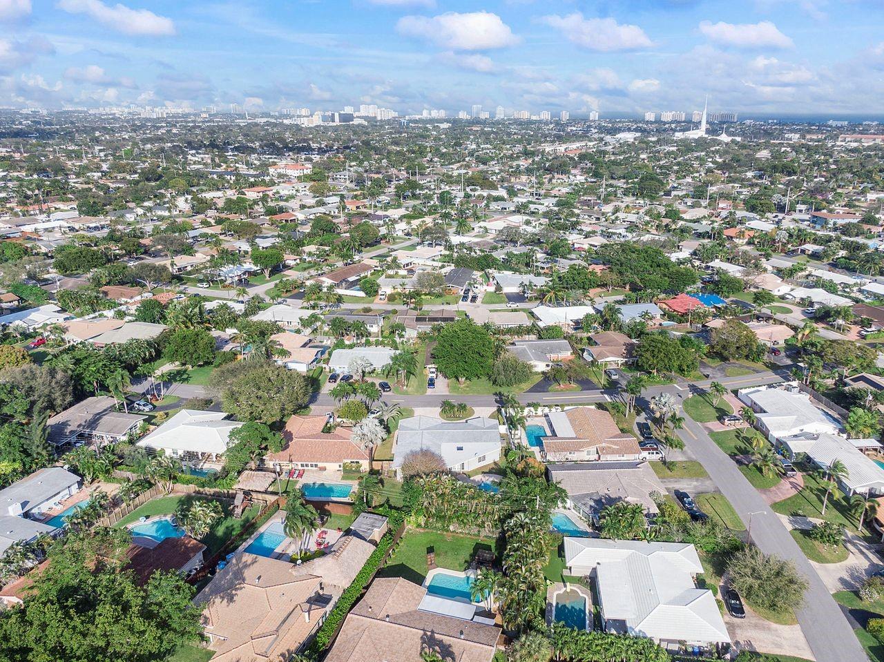 CORAL RIDGE ISLES - Residential