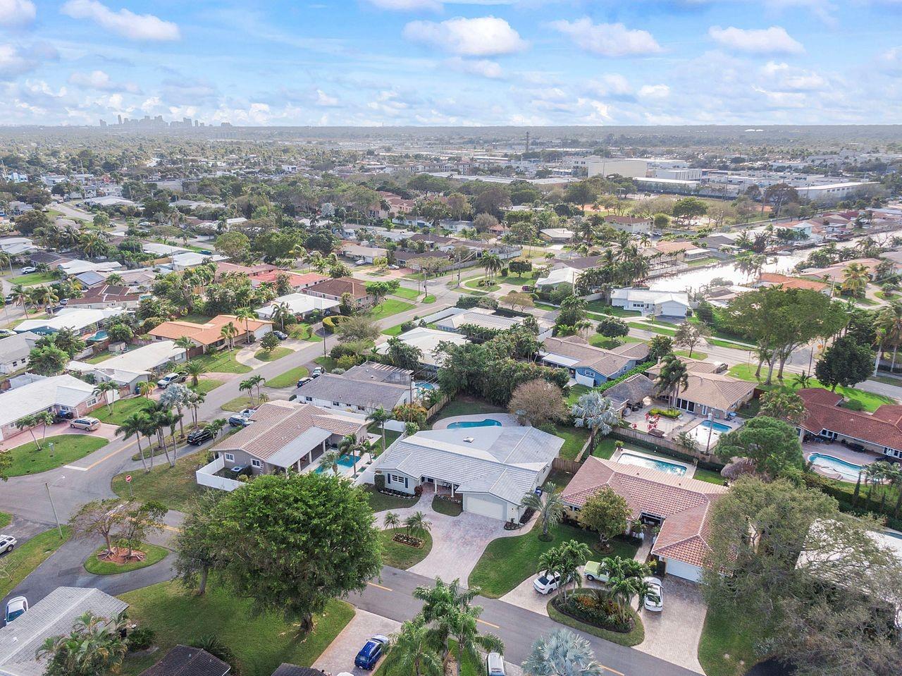 CORAL RIDGE ISLES - Residential