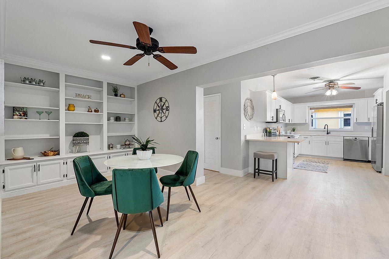 CORAL RIDGE ISLES - Residential
