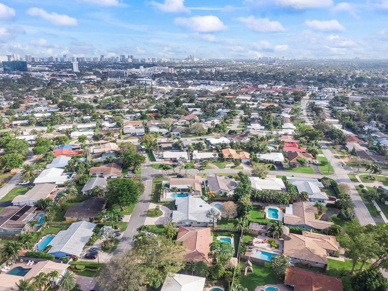 CORAL RIDGE ISLES - Residential