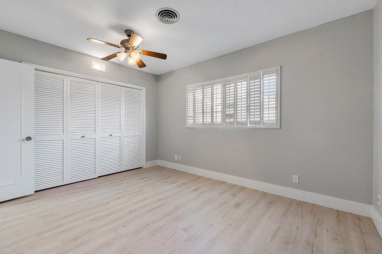 CORAL RIDGE ISLES - Residential