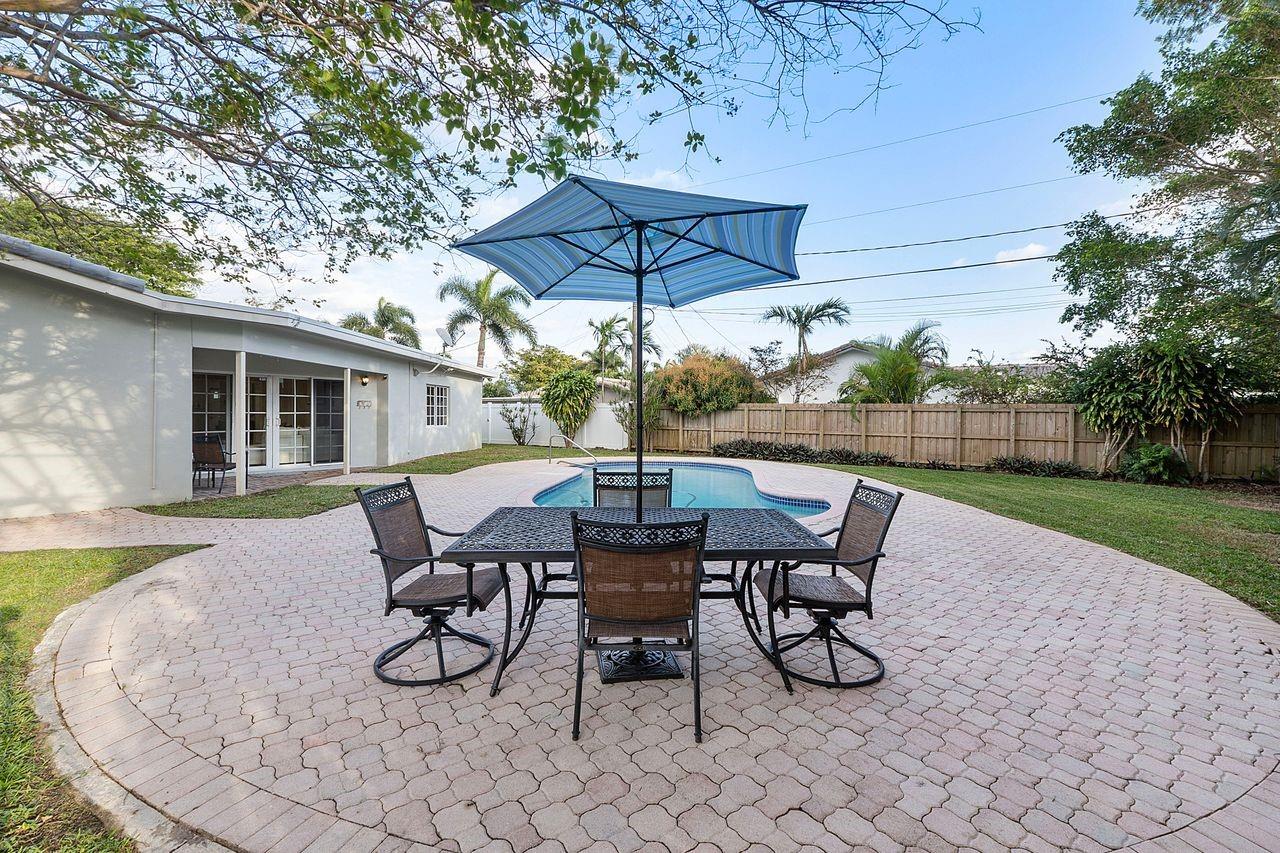 CORAL RIDGE ISLES - Residential