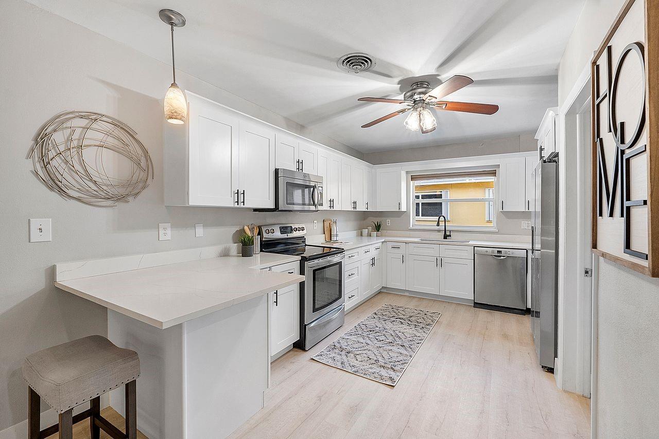 CORAL RIDGE ISLES - Residential