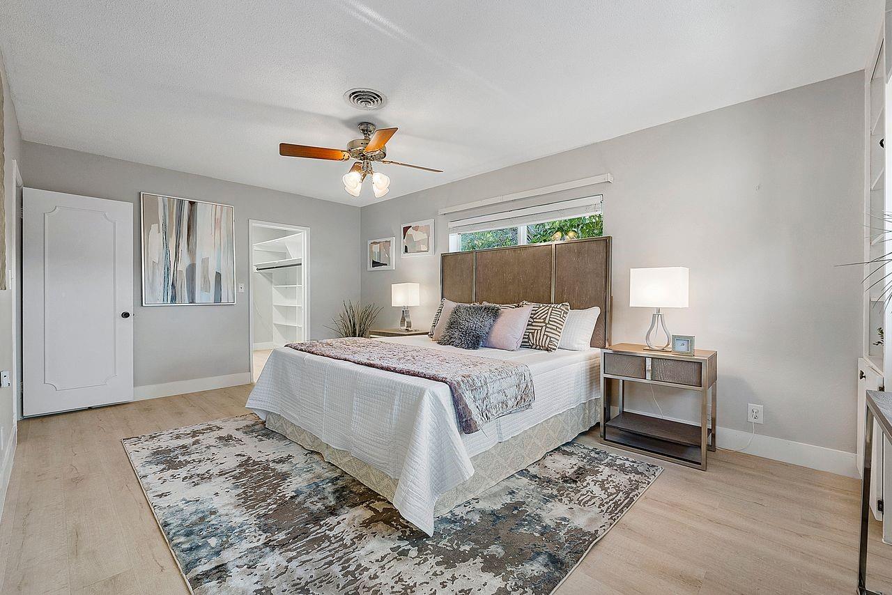 CORAL RIDGE ISLES - Residential