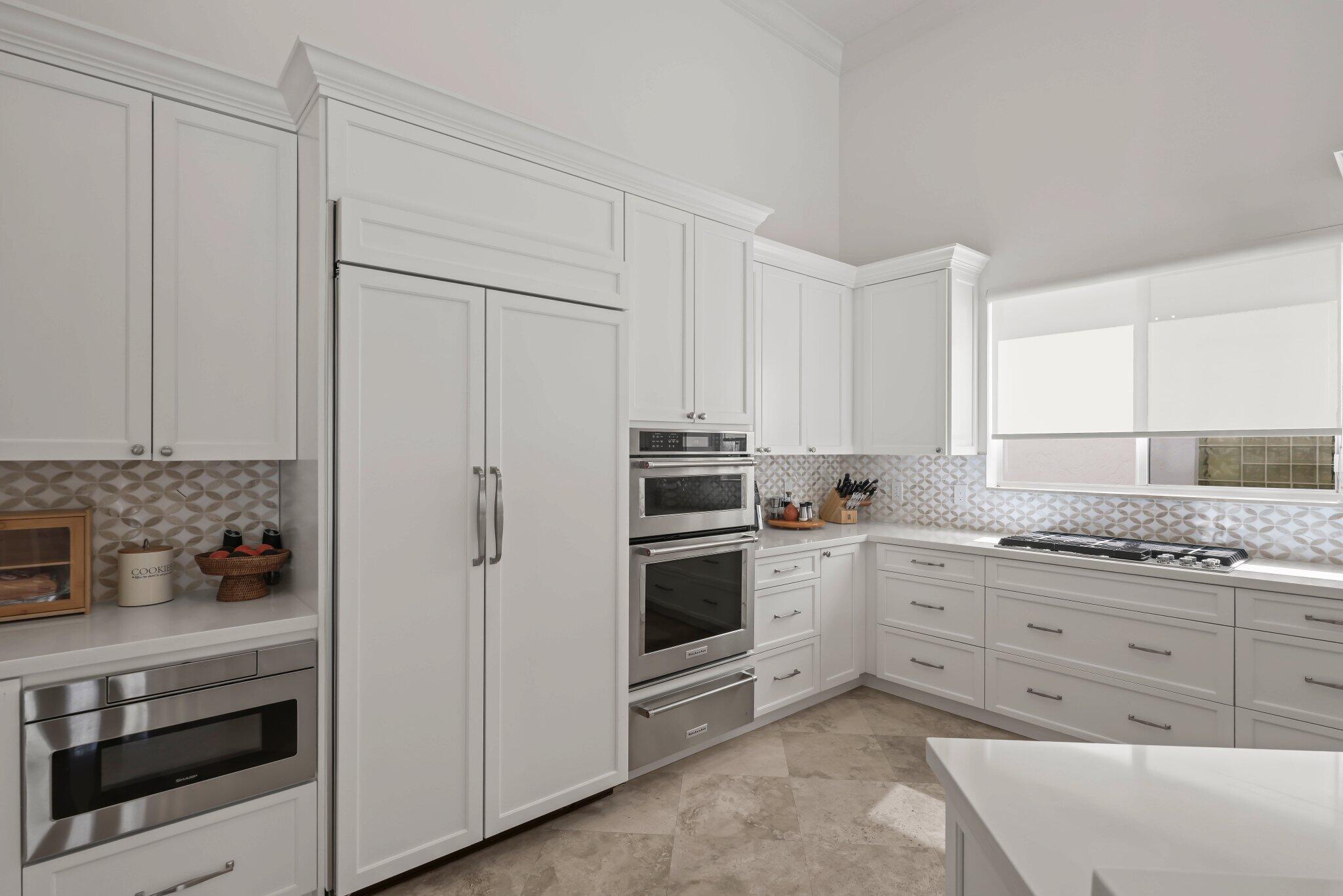 ISLAND IN THE GROVE/BOCA GROVE - Residential