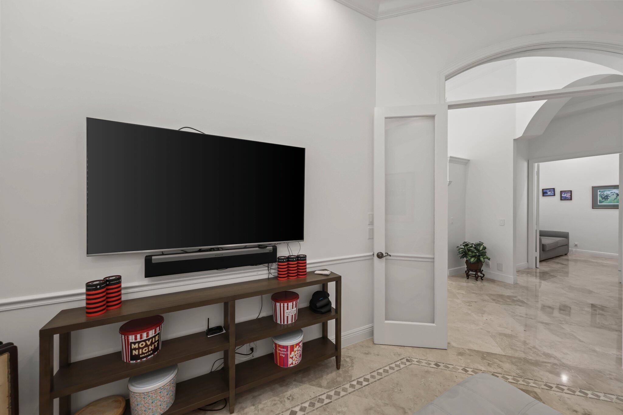 ISLAND IN THE GROVE/BOCA GROVE - Residential