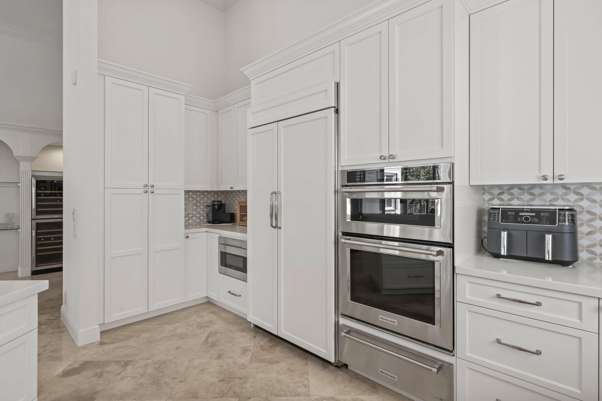 ISLAND IN THE GROVE/BOCA GROVE - Residential