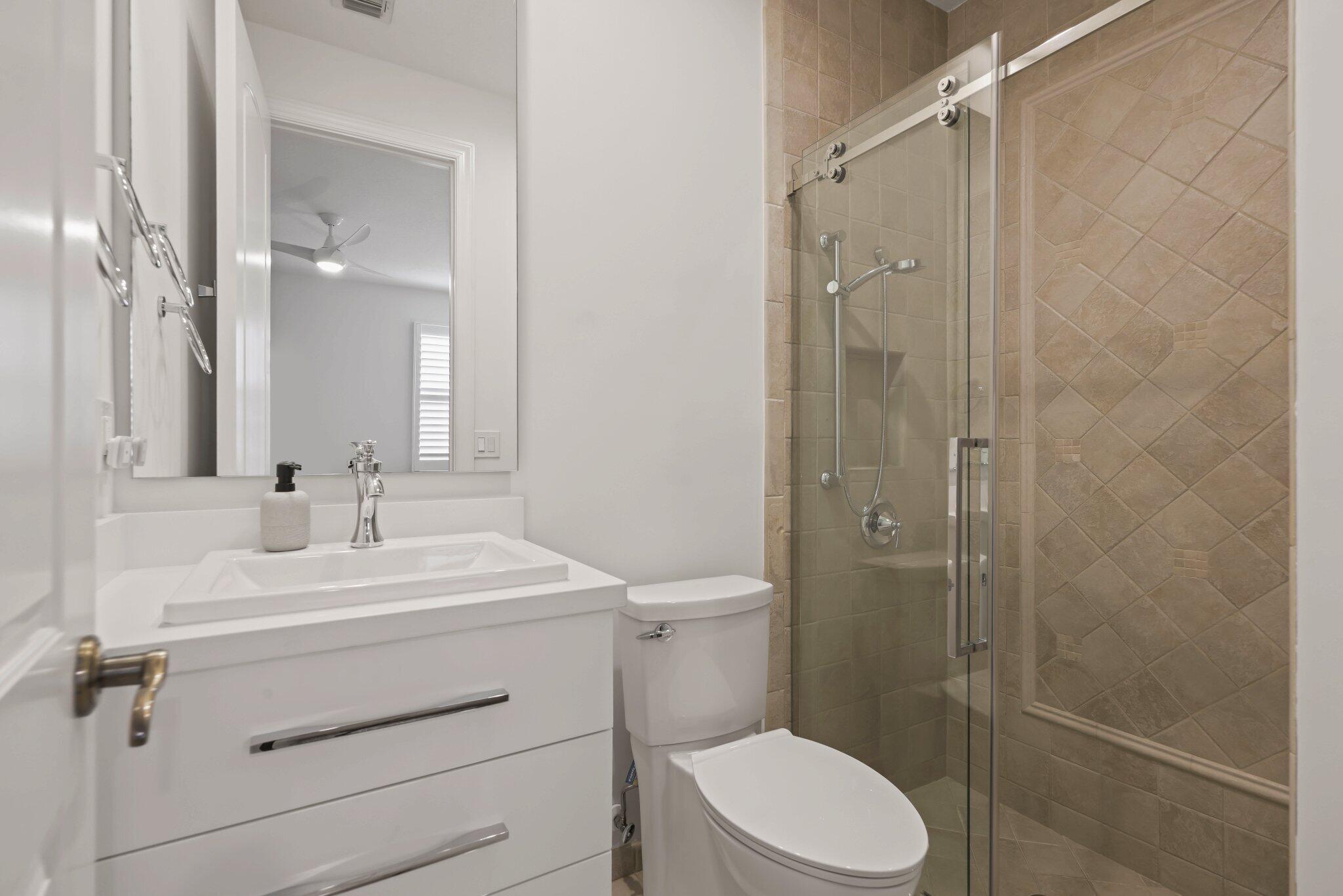 ISLAND IN THE GROVE/BOCA GROVE - Residential