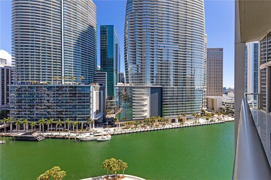 465 Brickell Ave 2706